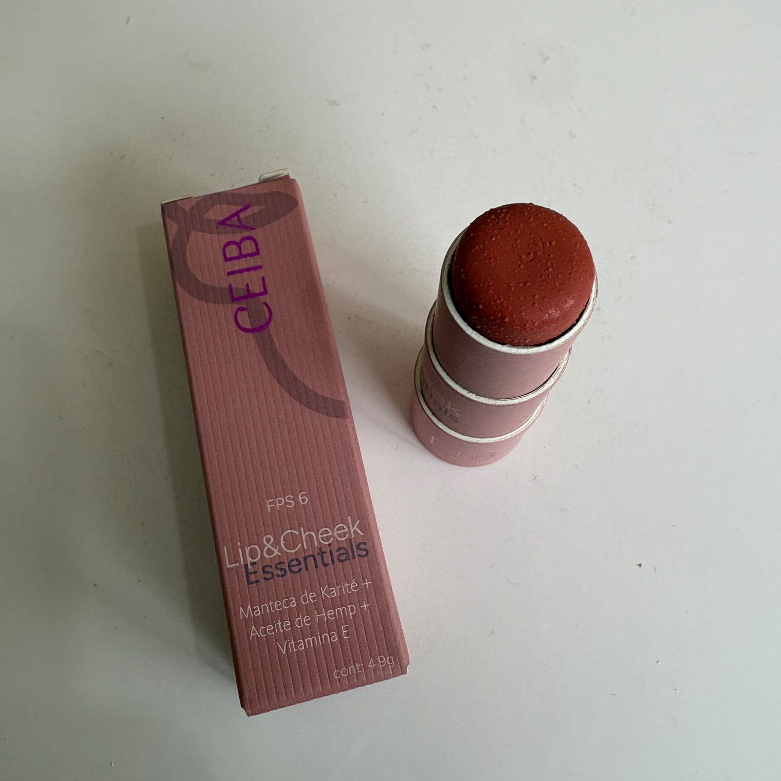 Bálsamo Lip & Cheek - Essentials